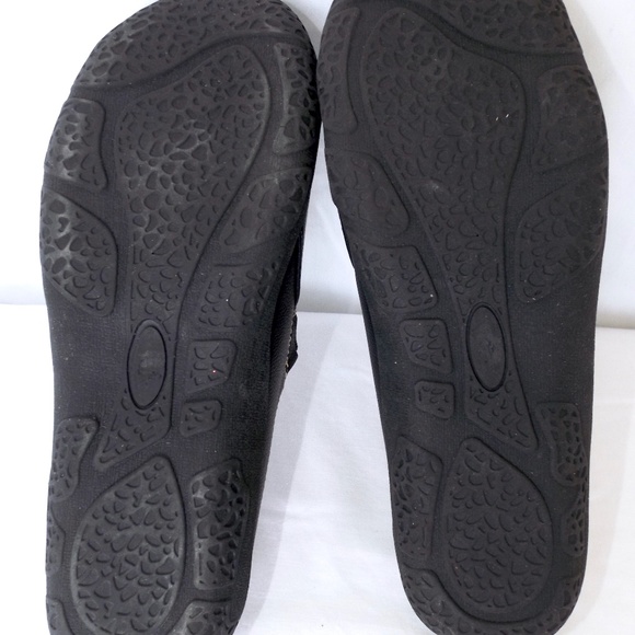 Black Faux Leather Slip-ons by Valley Lane, Cushioned insoles, Size 9, Boho EUC - Picture 8 of 10